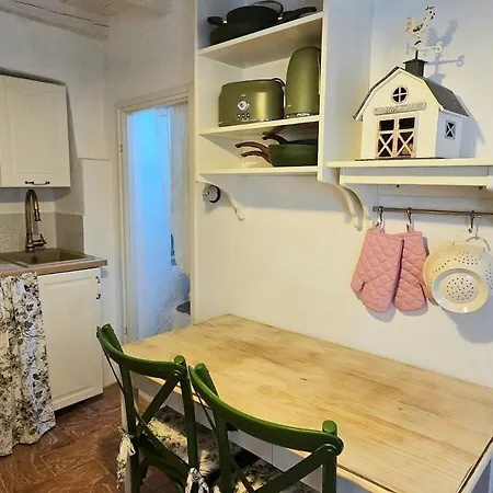 Vakantiehuis Le Allegre Comari Di Nesso, Casa E Benessere Nesso