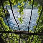Le Allegre Comari Di Nesso, Casa E Benessere נסו