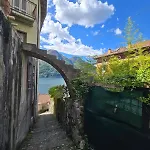Le Allegre Comari Di Nesso, Casa E Benessere בית נופש *