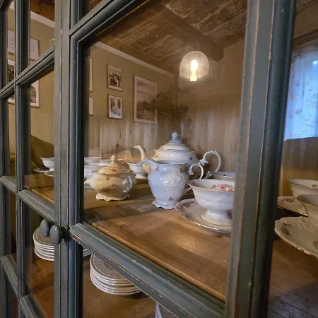 Casa vacanze Le Allegre Comari Di Nesso, Casa E Benessere Nesso