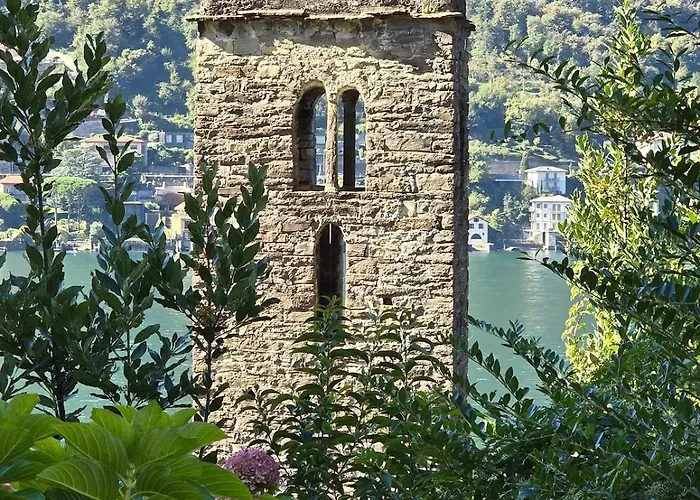 Le Allegre Comari Di Nesso, Casa E Benessere נסו