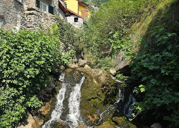 Le Allegre Comari Di Nesso, Casa E Benessere