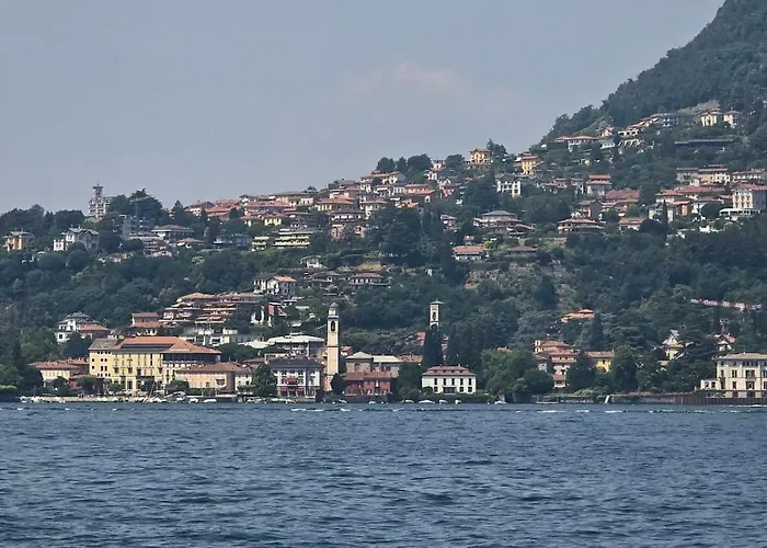 Le Allegre Comari Di Nesso, Casa E Benessere בית נופש נסו