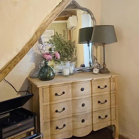 Le Allegre Comari Di Nesso, Casa E Benessere Holiday home *