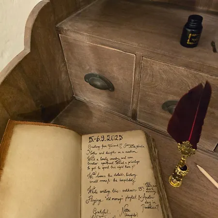 Holiday home Le Allegre Comari Di Nesso, Casa E Benessere