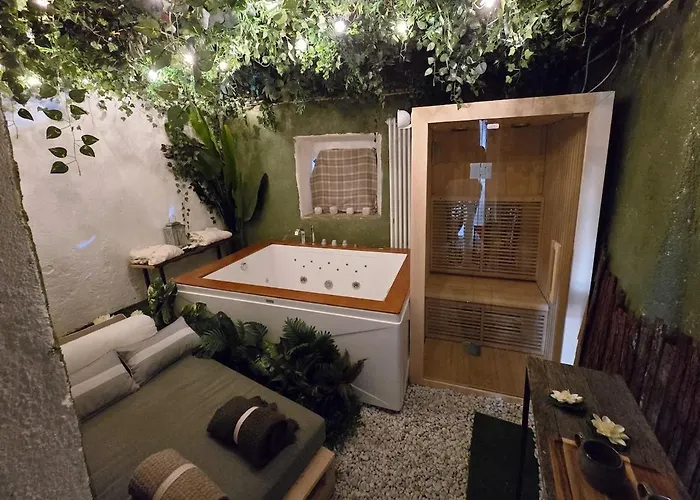 Le Allegre Comari Di Nesso, Casa E Benessere بيت للعطل نيسّو